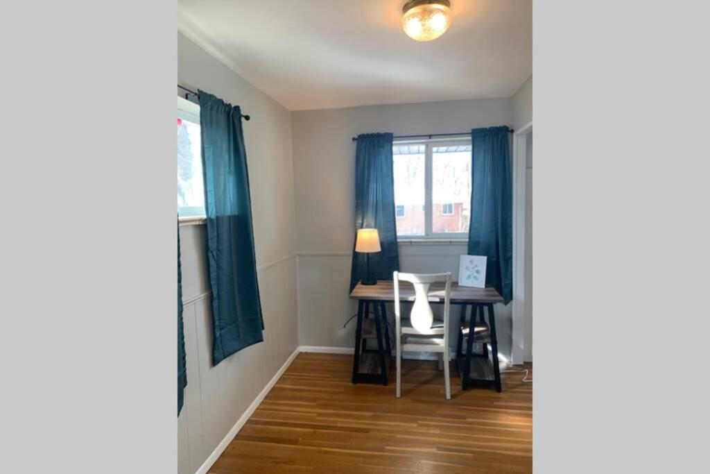 הוילה ליטלטון 3 King Beds + Bunk Beds On Broadway מראה חיצוני תמונה